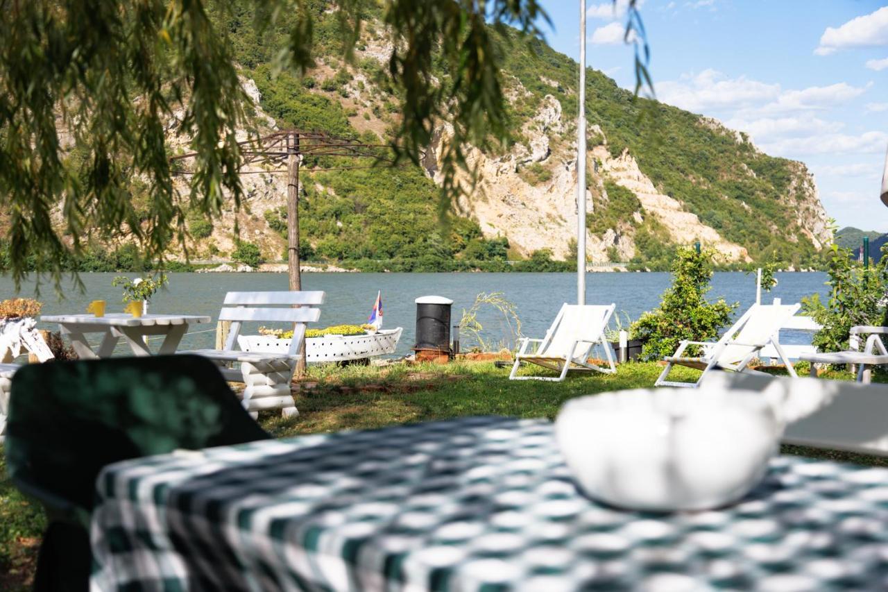 Apartman Barka Golubac Exteriér fotografie