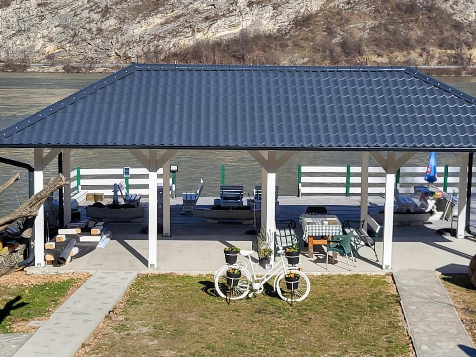 Apartman Barka Golubac Exteriér fotografie